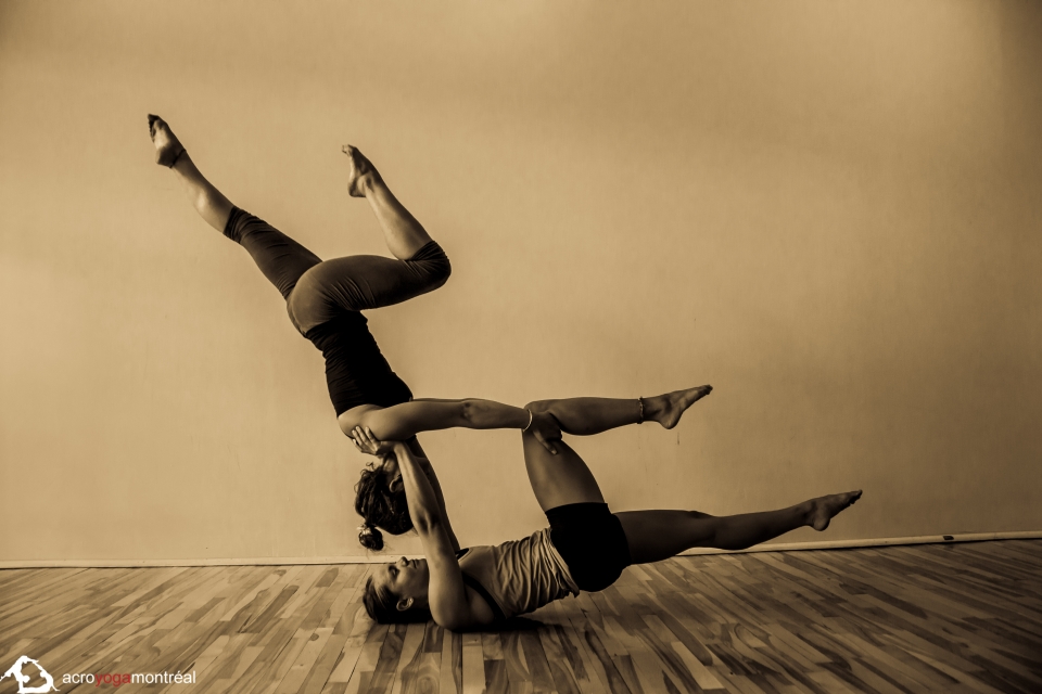 Couple Practicing Acro Yoga Stock Photo - Download Image Now - Yoga, Couple  - Relationship, Two People - iStock